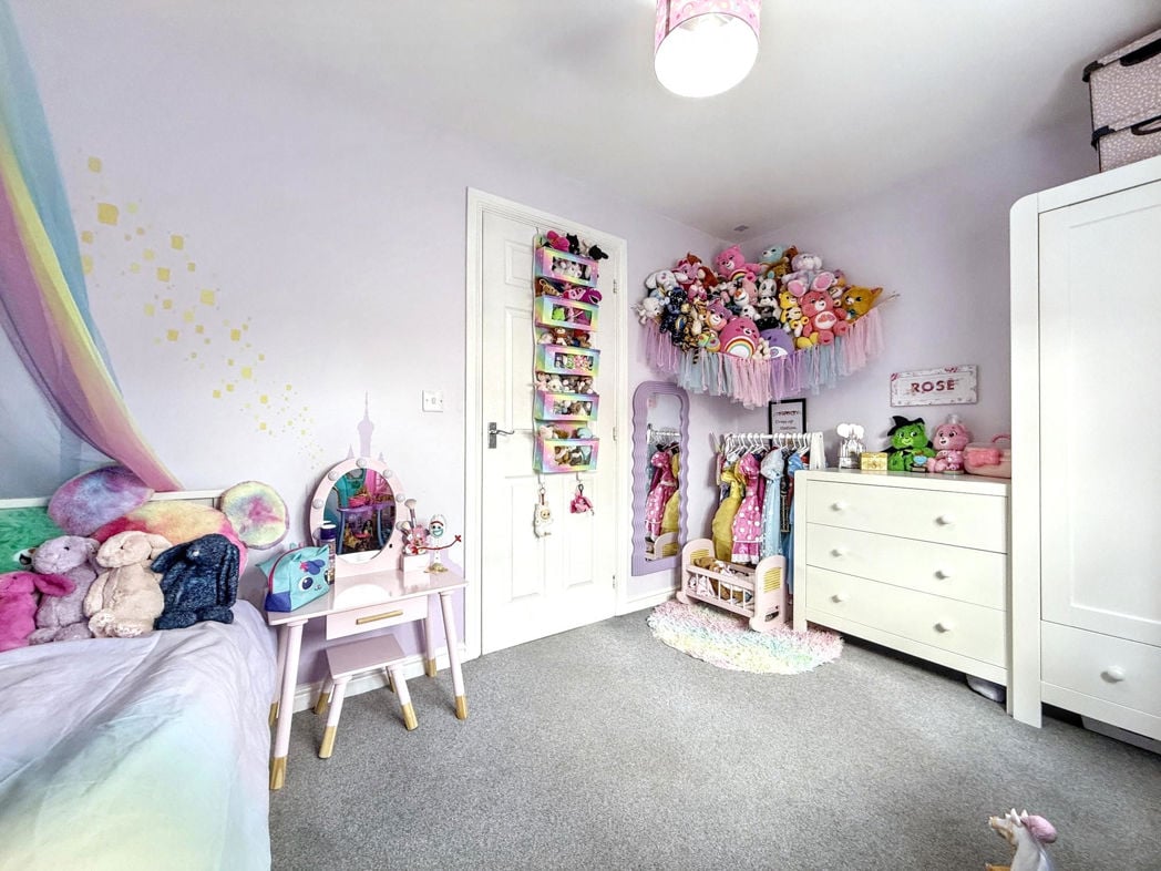 Property image 15 of 22