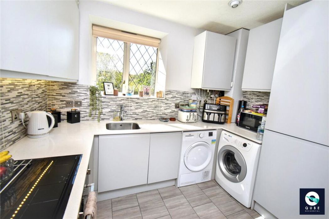 Property image 8 of 20