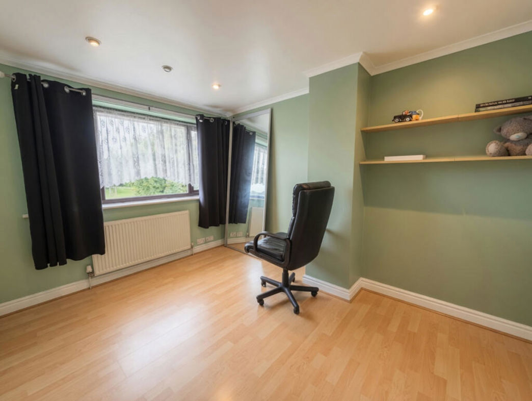 Property image 3 of 14