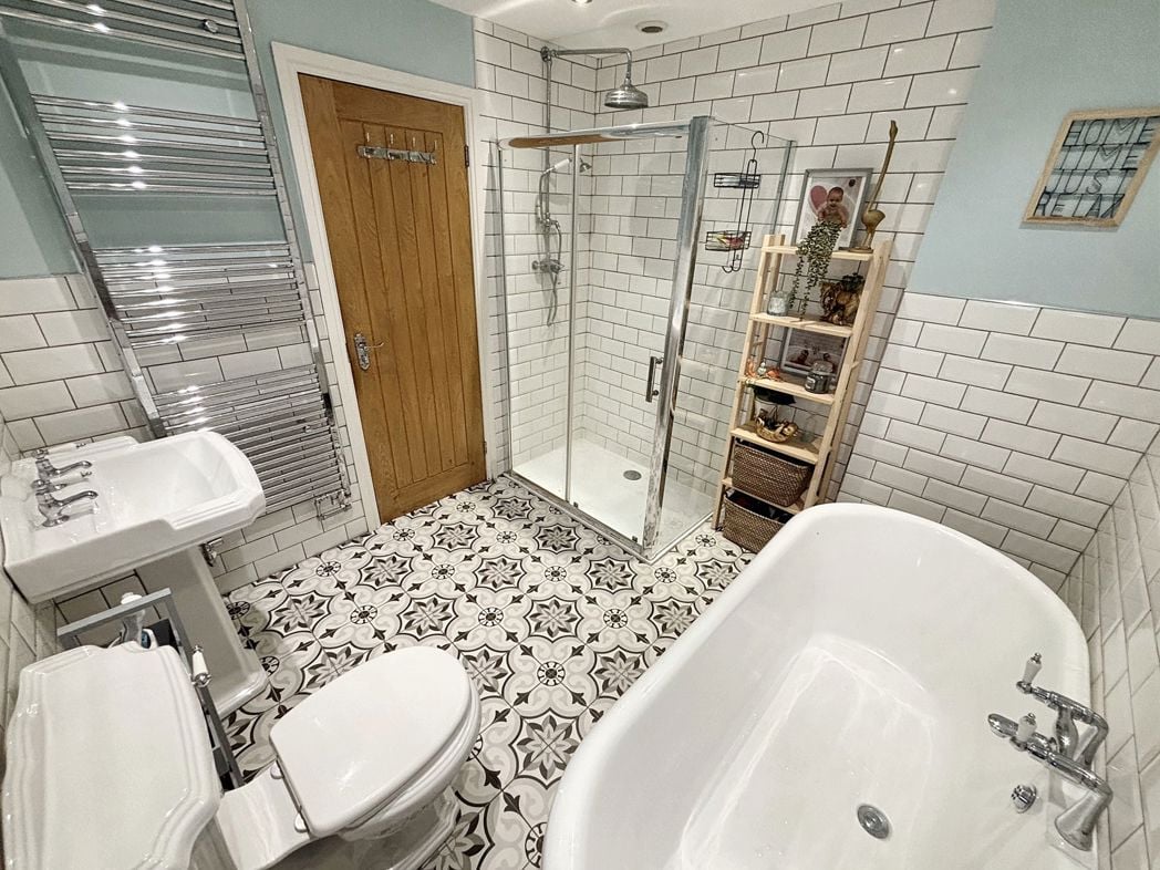 Property image 22 of 26
