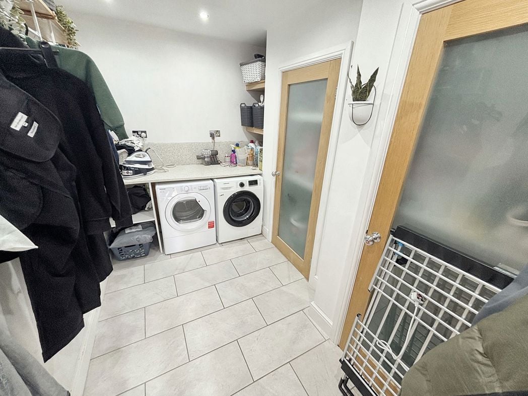 Property image 13 of 26