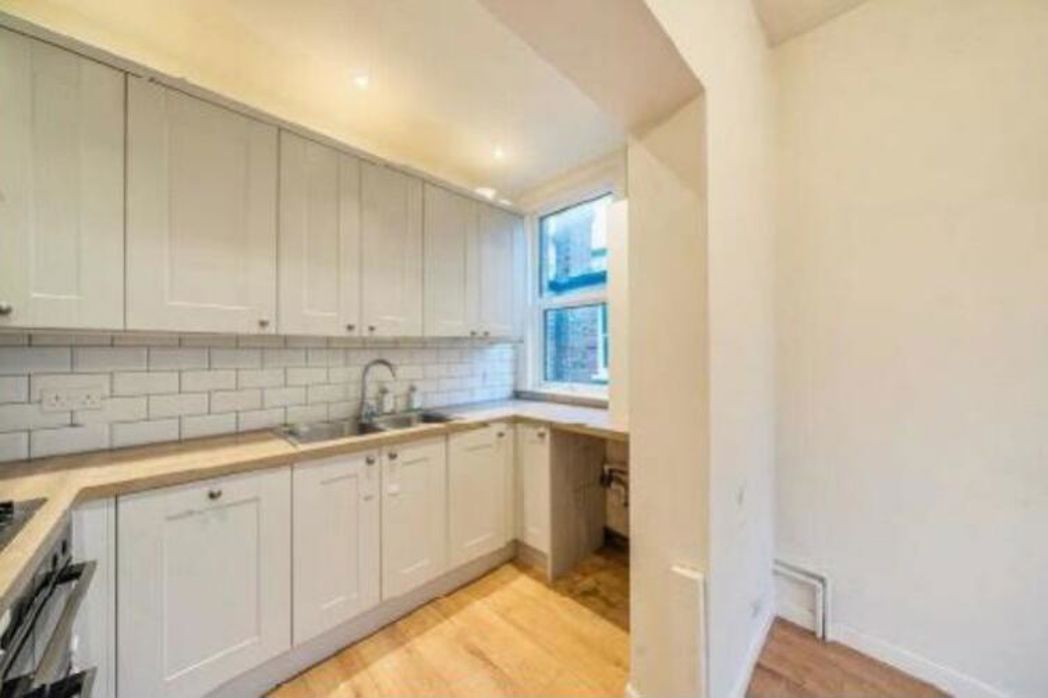 Property image 5 of 12