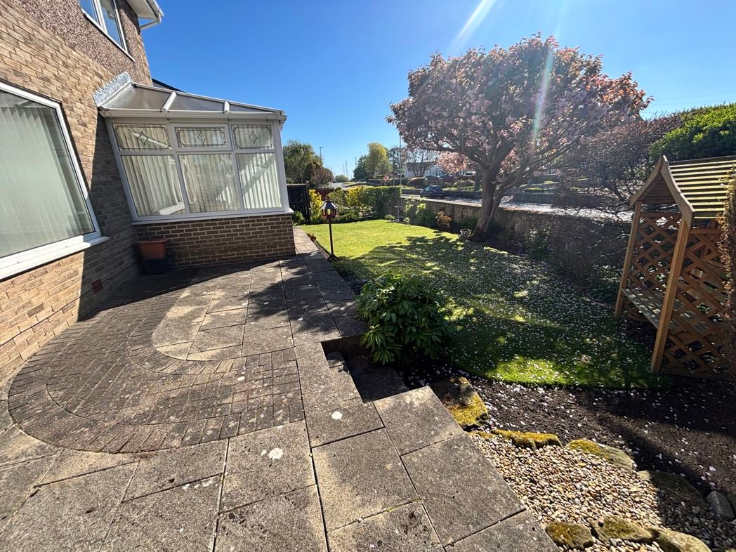 Property image 27 of 30