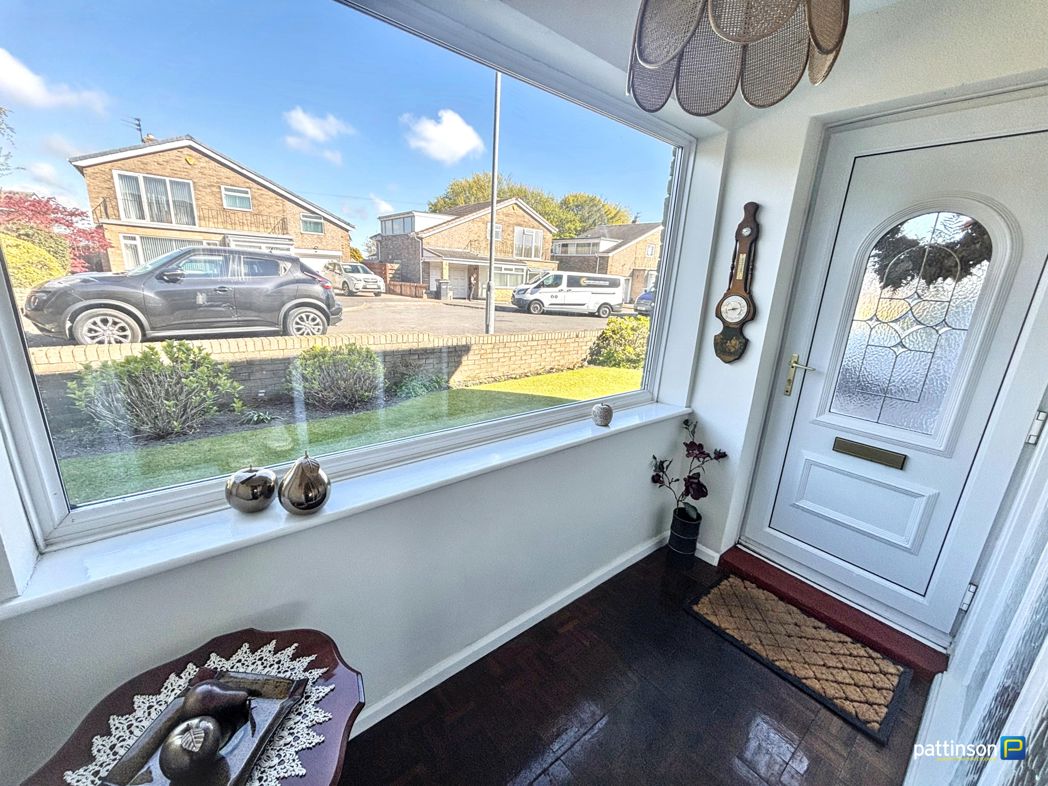 Property image 4 of 30