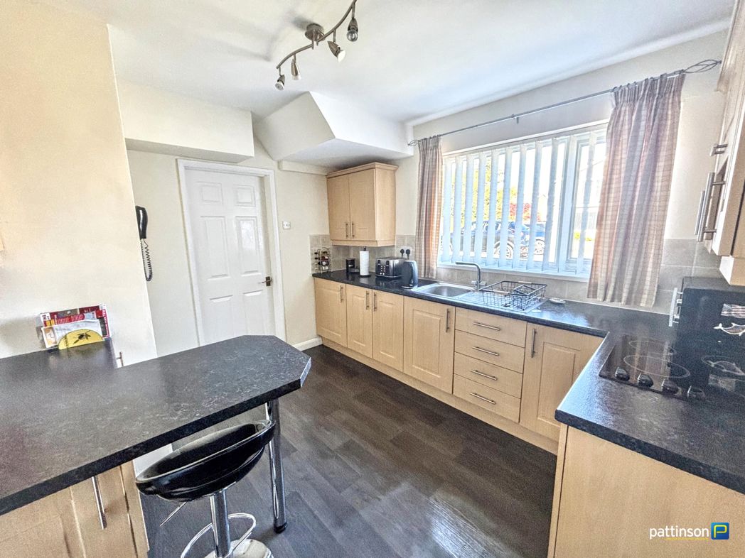 Property image 3 of 30