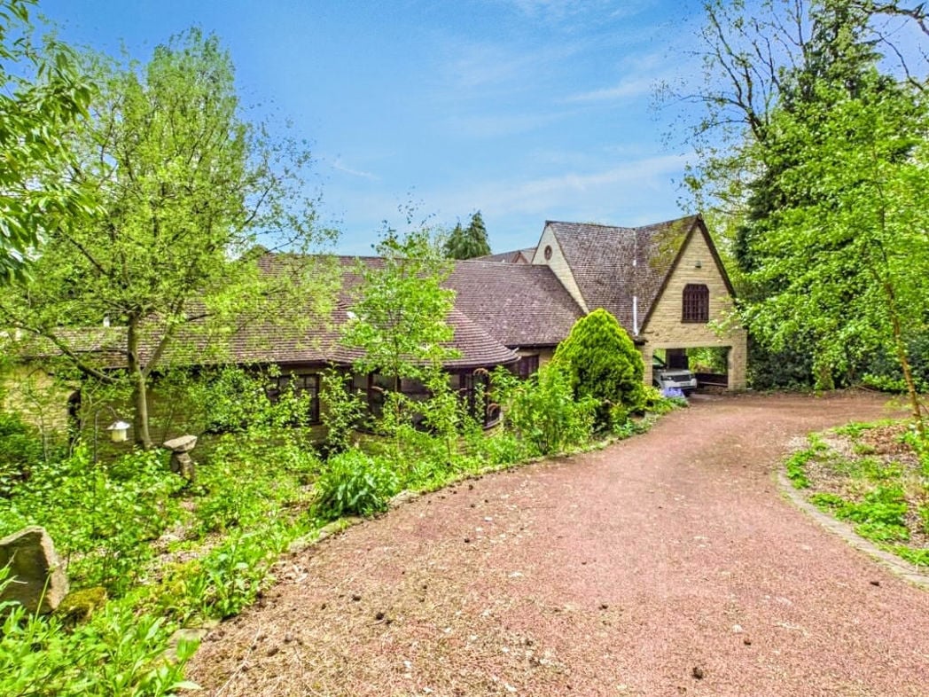 Property image 25 of 31