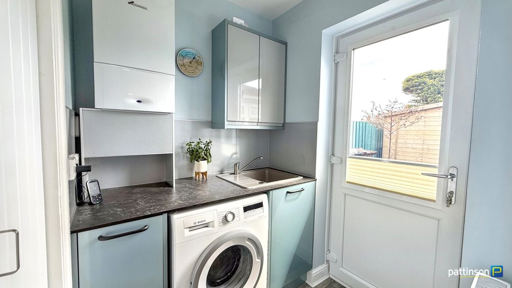 Property image 14 of 40