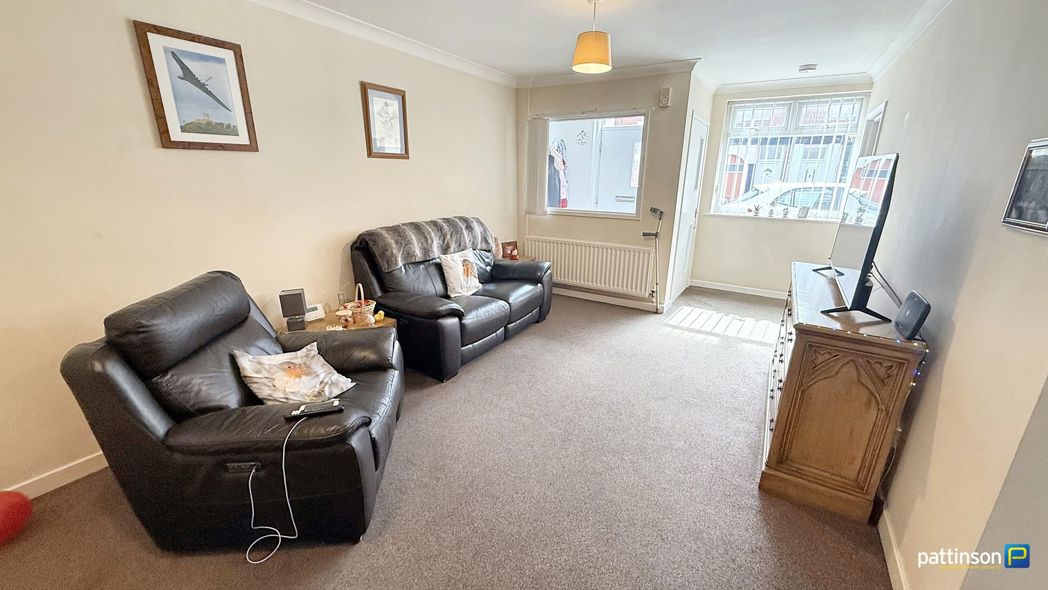 Property image 4 of 19