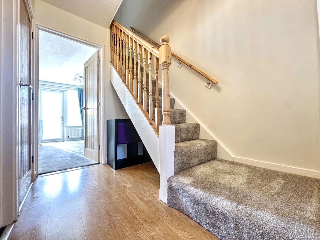 Property image 11 of 21