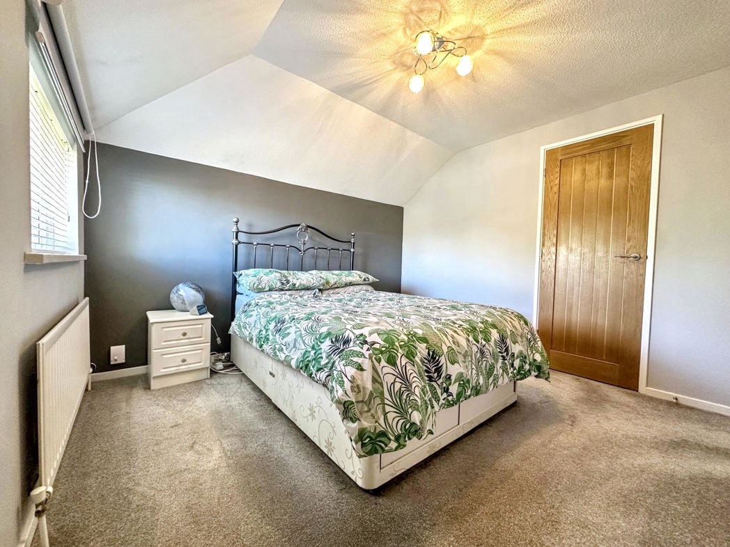 Property image 15 of 21