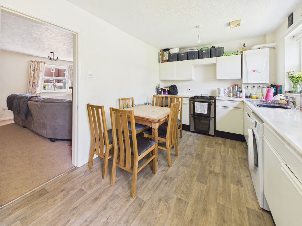 Property image 2 of 21