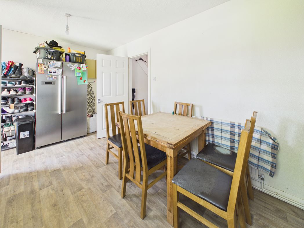 Property image 5 of 21