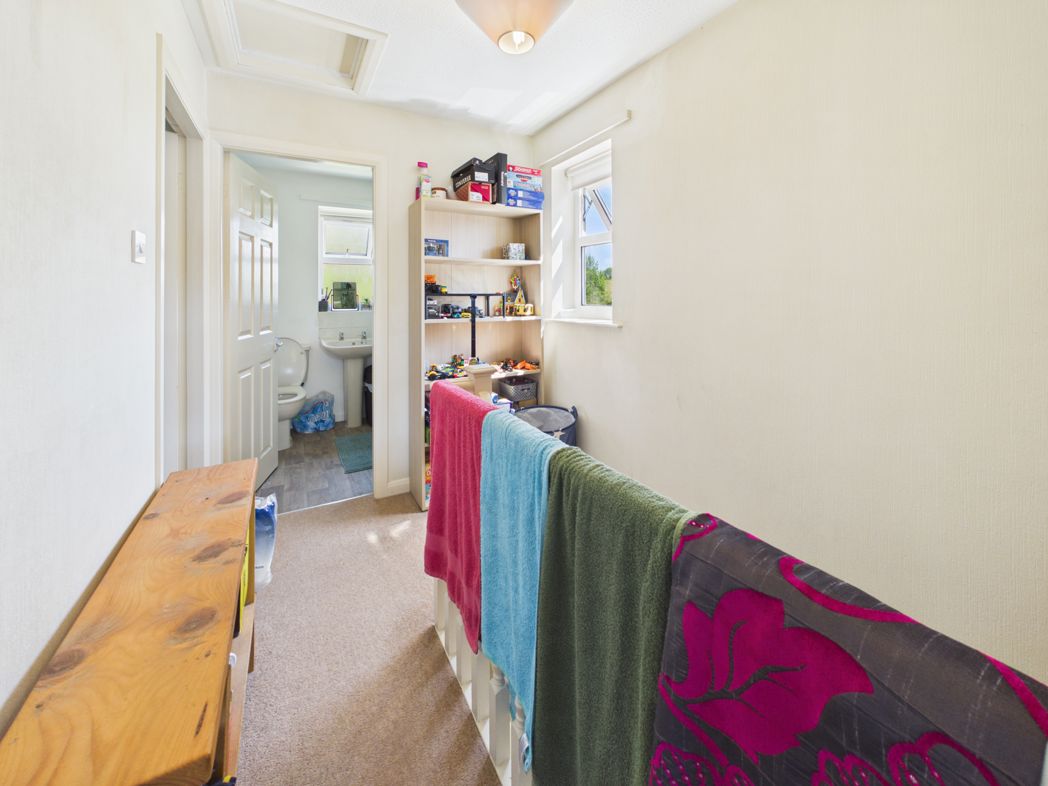 Property image 8 of 21