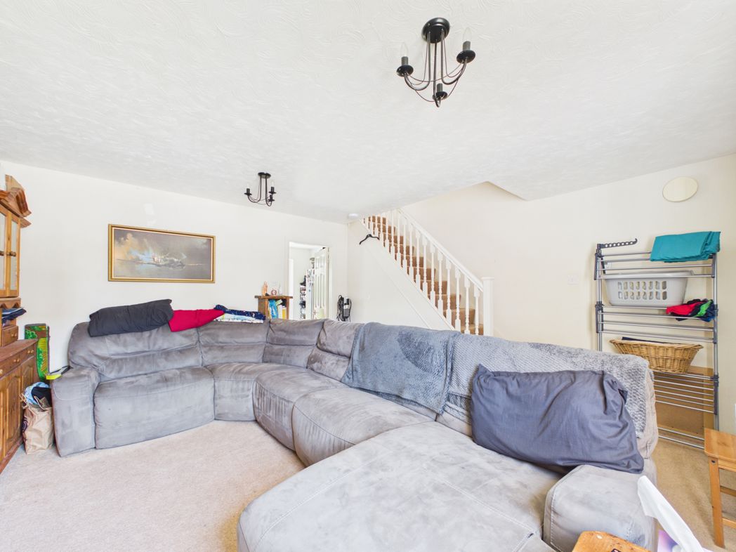 Property image 3 of 21