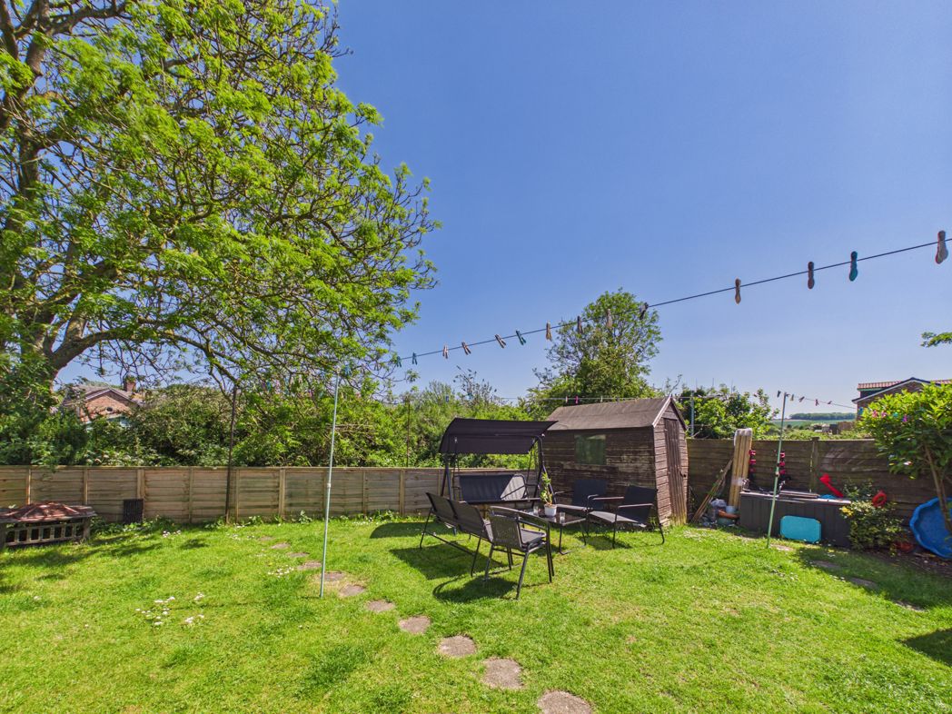 Property image 18 of 21