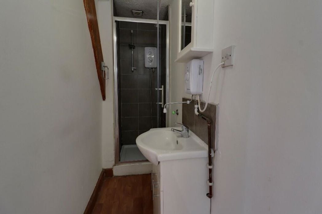 Property image 5 of 7
