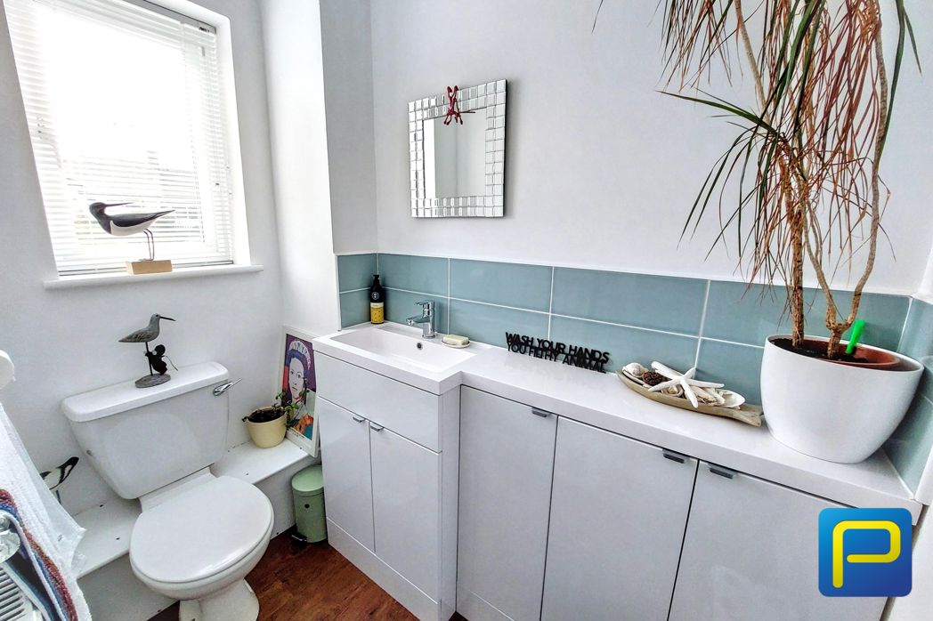 Property image 17 of 29