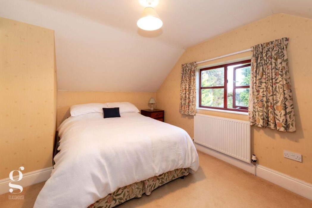 Property image 19 of 27