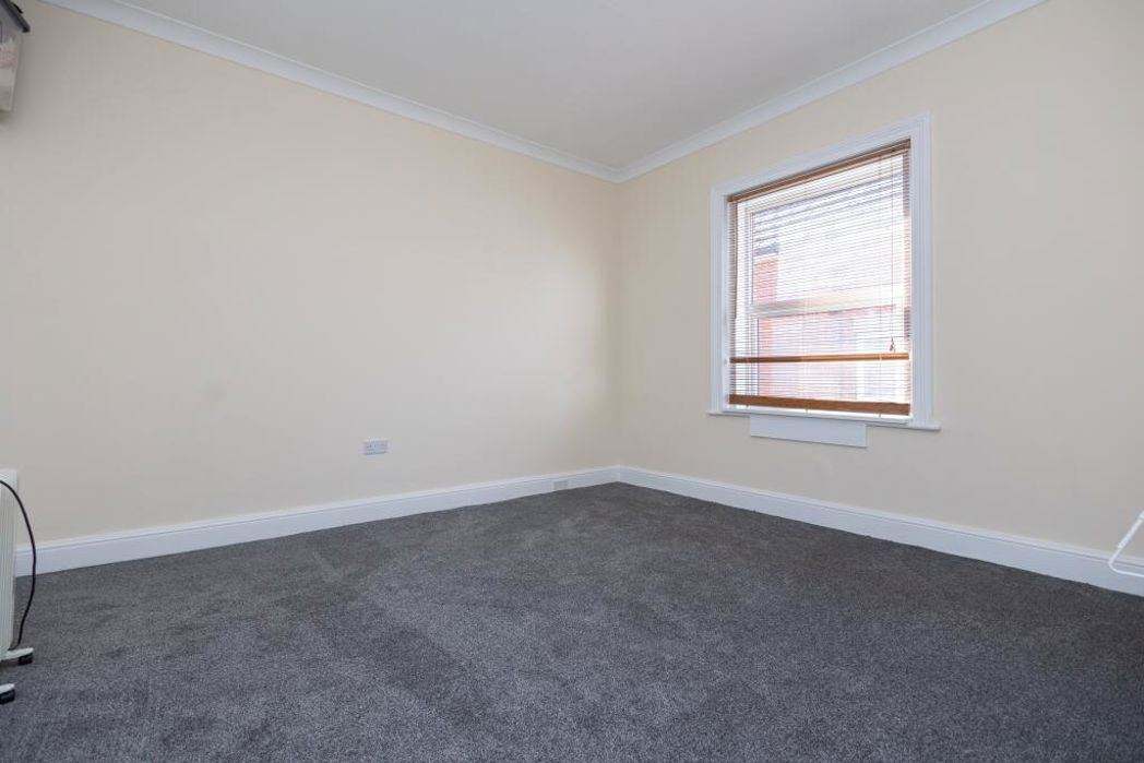 Property image 9 of 9