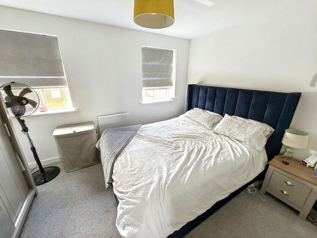 Property image 7 of 12