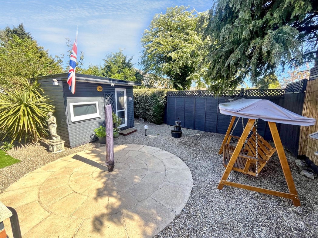 Property image 10 of 20