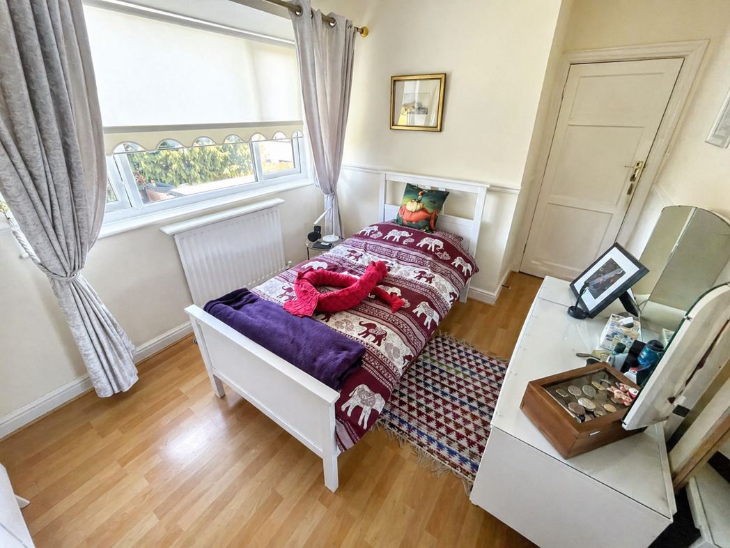 Property image 7 of 20