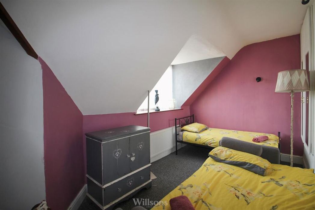 Property image 2 of 20