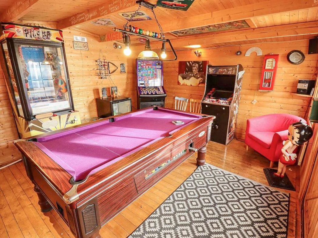 Property image 4 of 20