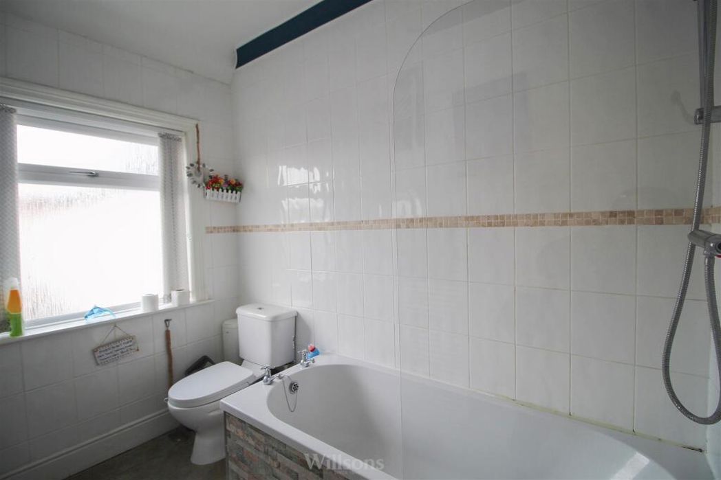 Property image 11 of 20