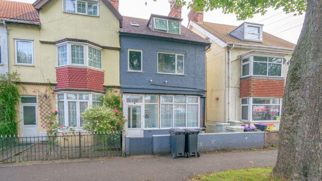 Property image 1 of 5