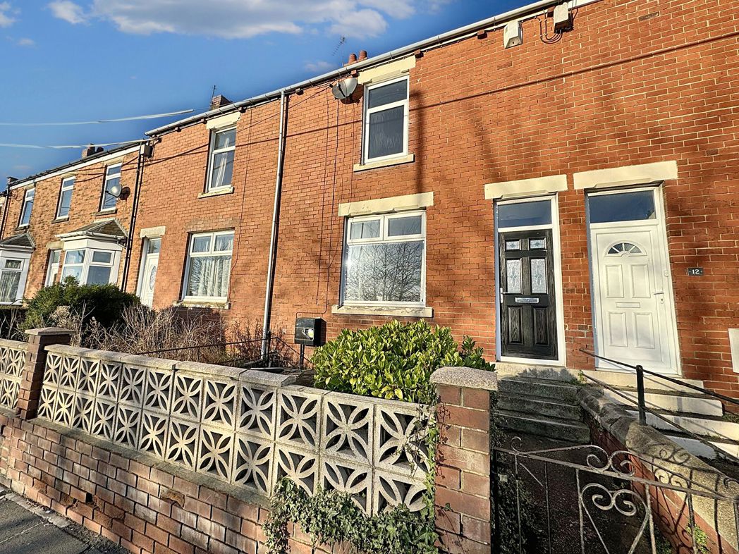 Property image 1 of 17