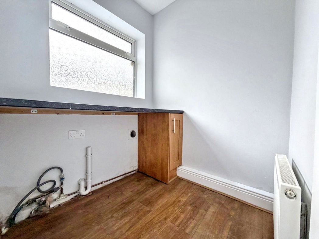 Property image 10 of 17