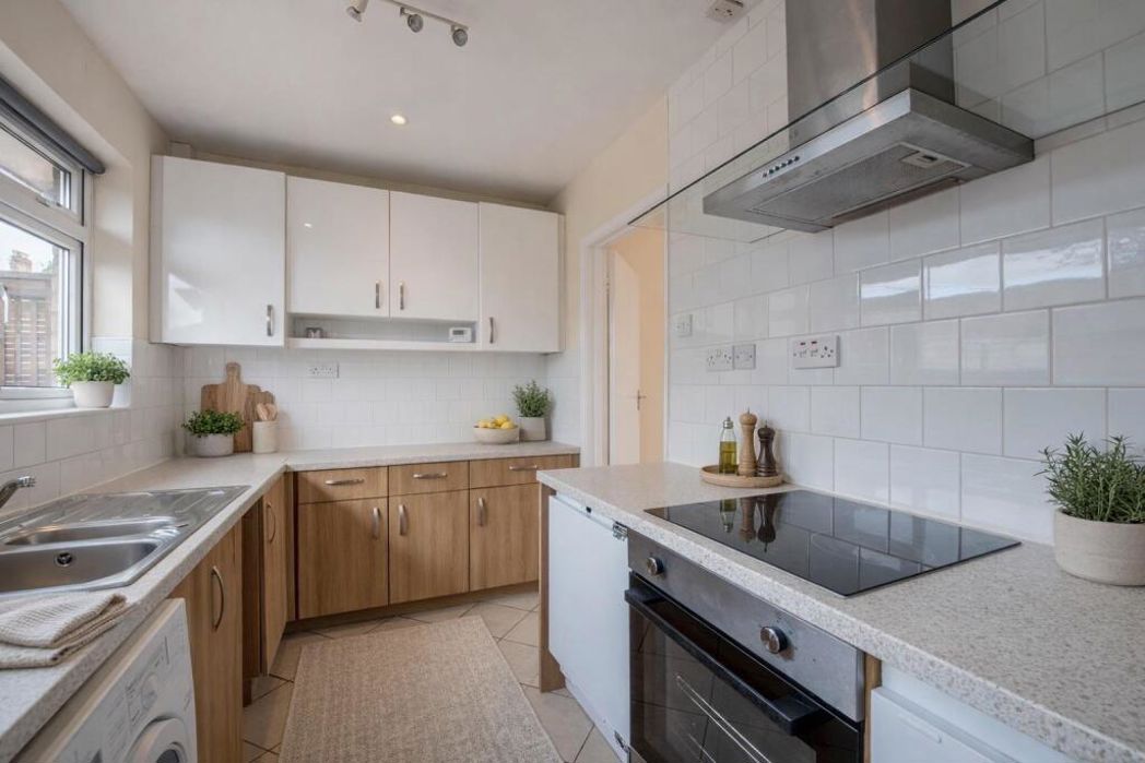 Property image 3 of 8