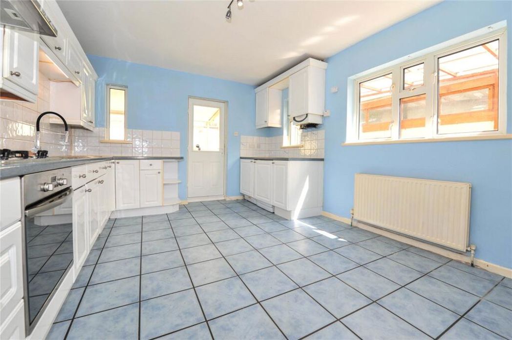 Property image 4 of 34