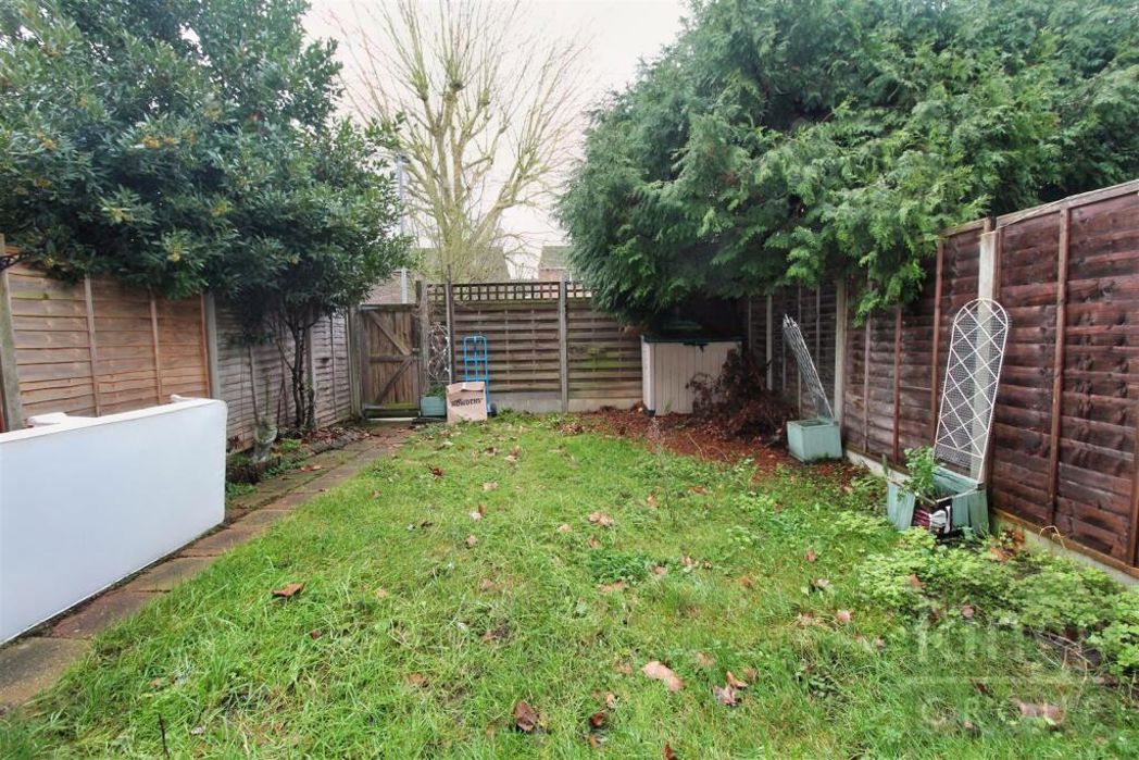 Property image 16 of 17