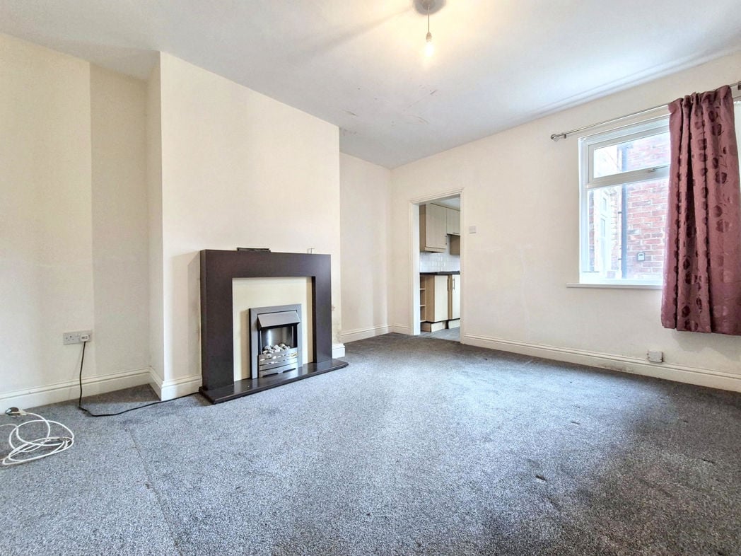 Property image 5 of 11