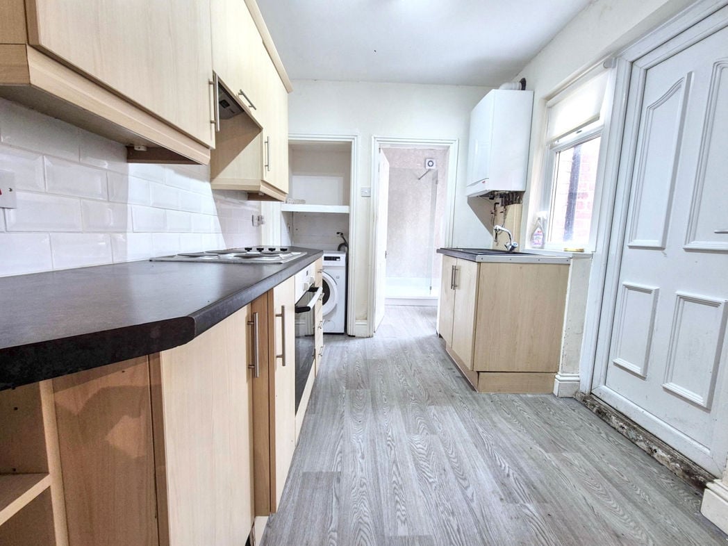 Property image 3 of 11