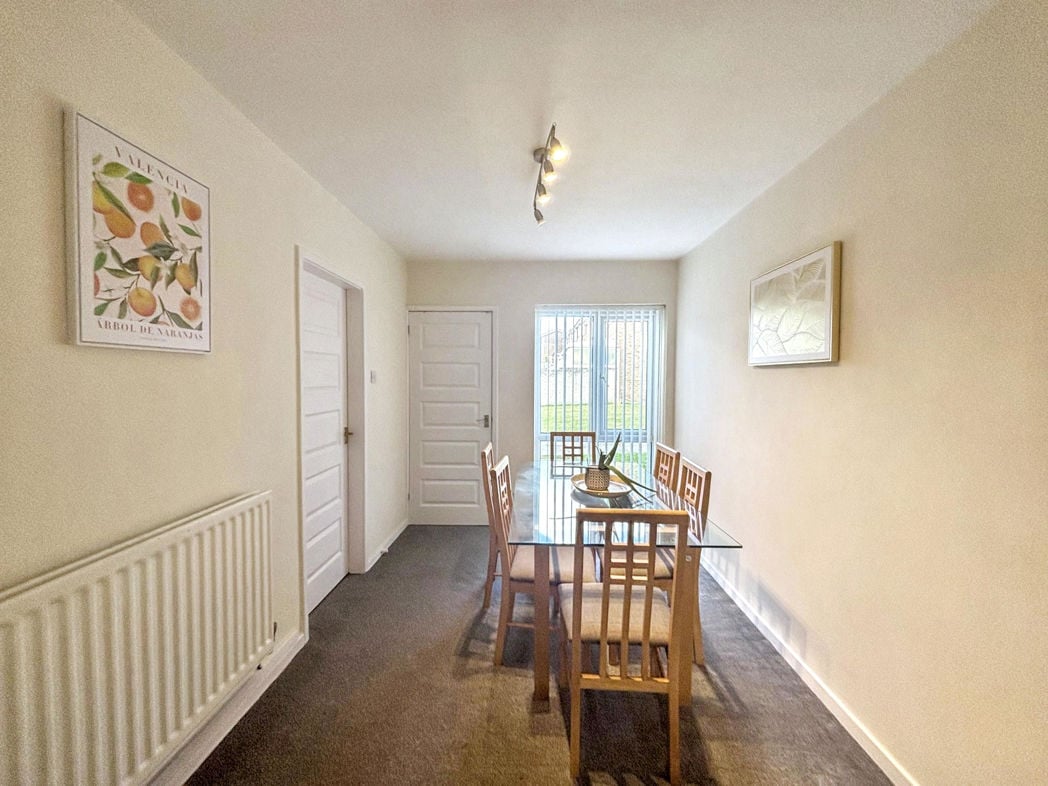 Additional Dining Kitchen Image