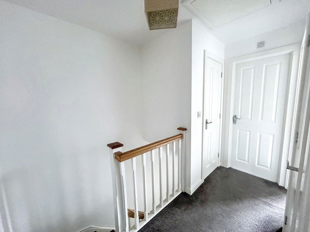 Property image 12 of 15