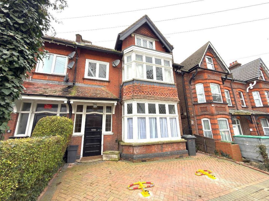 Property image 1 of 17
