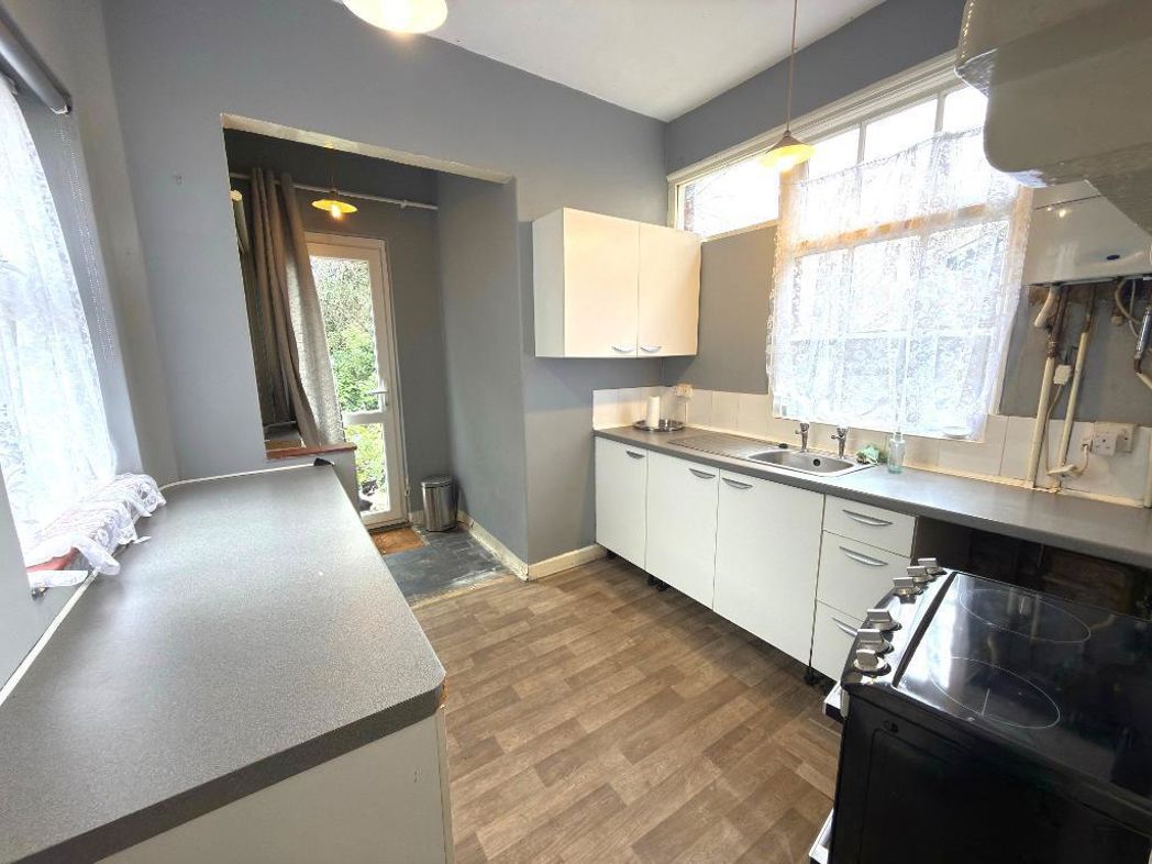 Property image 4 of 17