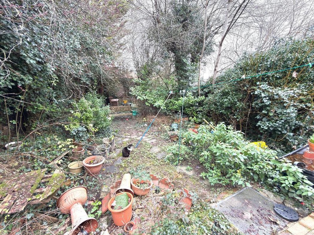 Property image 14 of 17