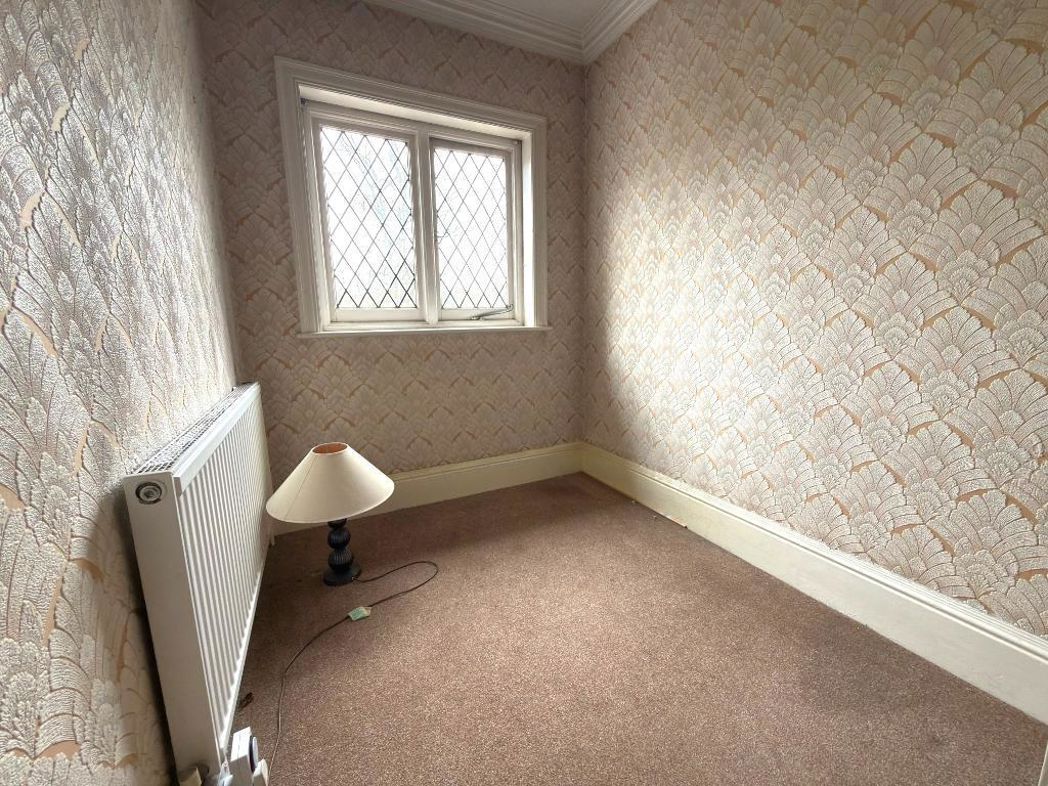 Property image 15 of 17
