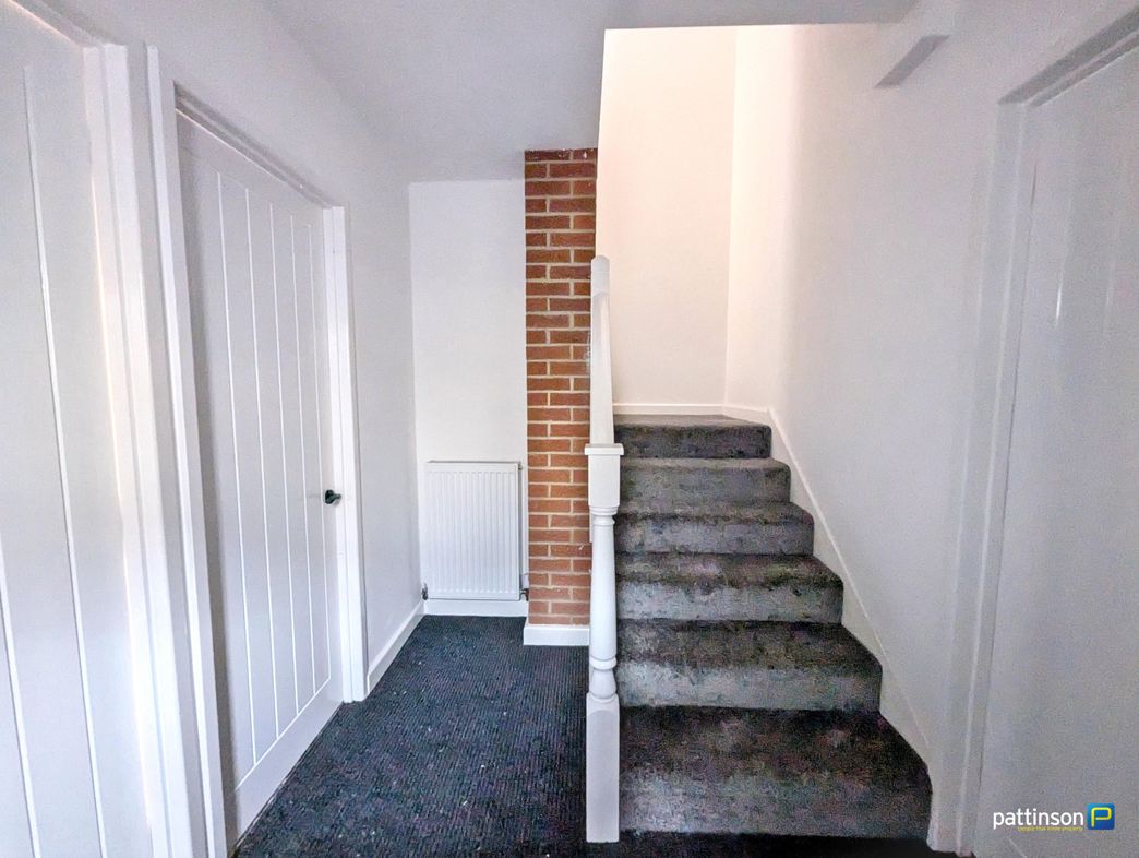 Property image 8 of 9