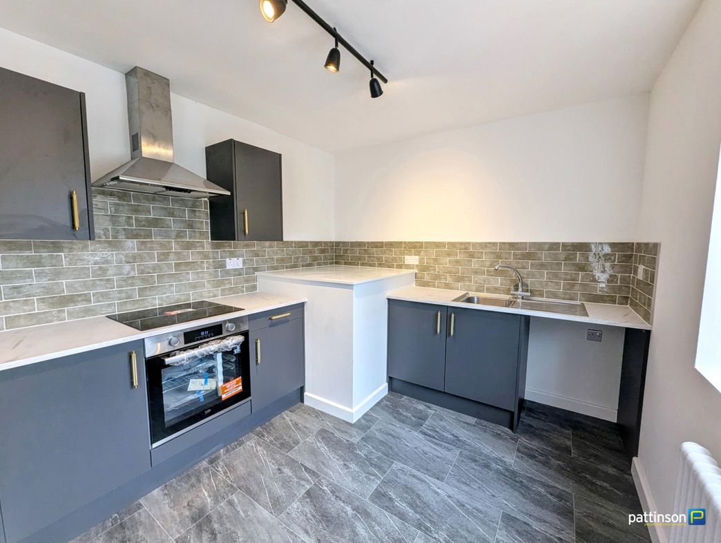 Property image 3 of 9