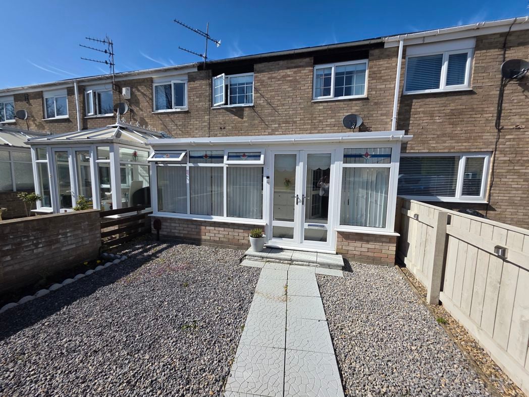 Property image 1 of 12