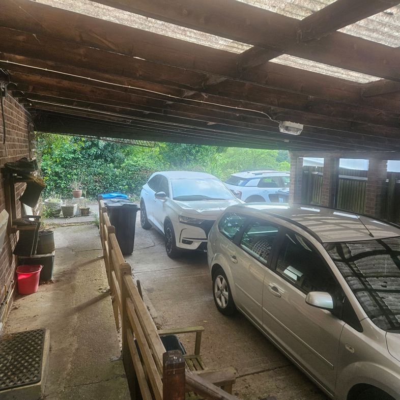 Property image 21 of 23