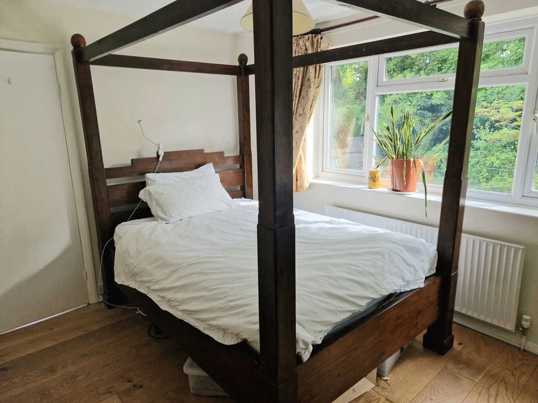 Property image 14 of 23