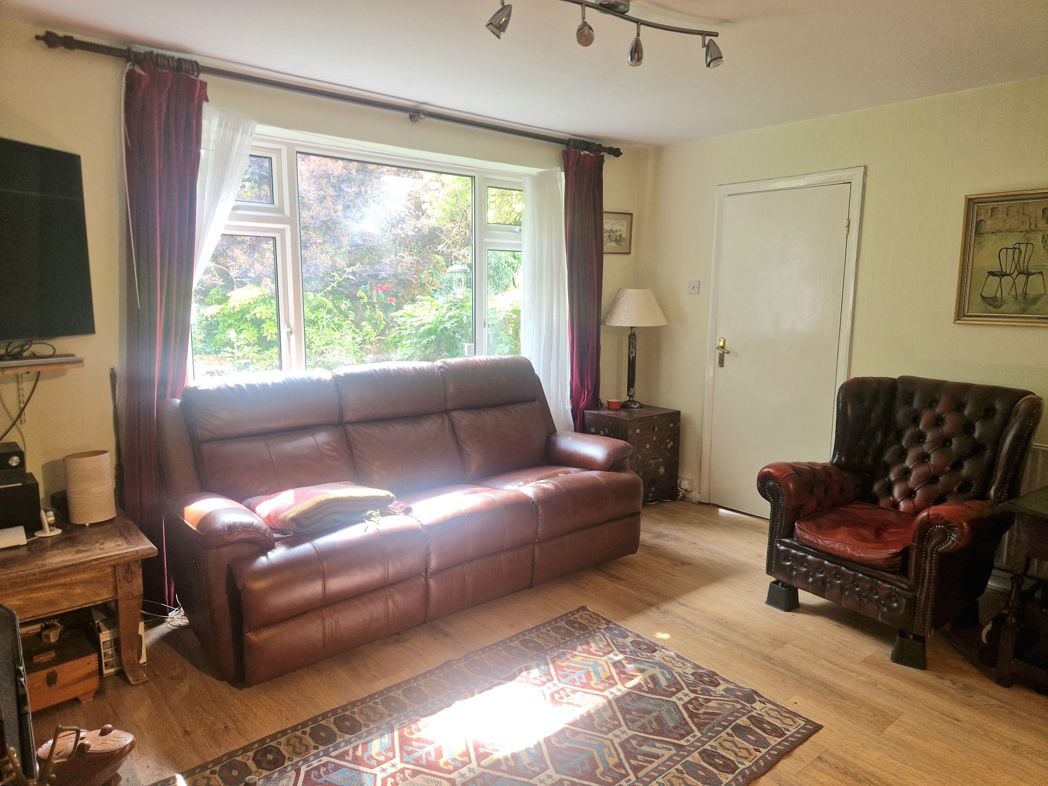 Property image 2 of 23