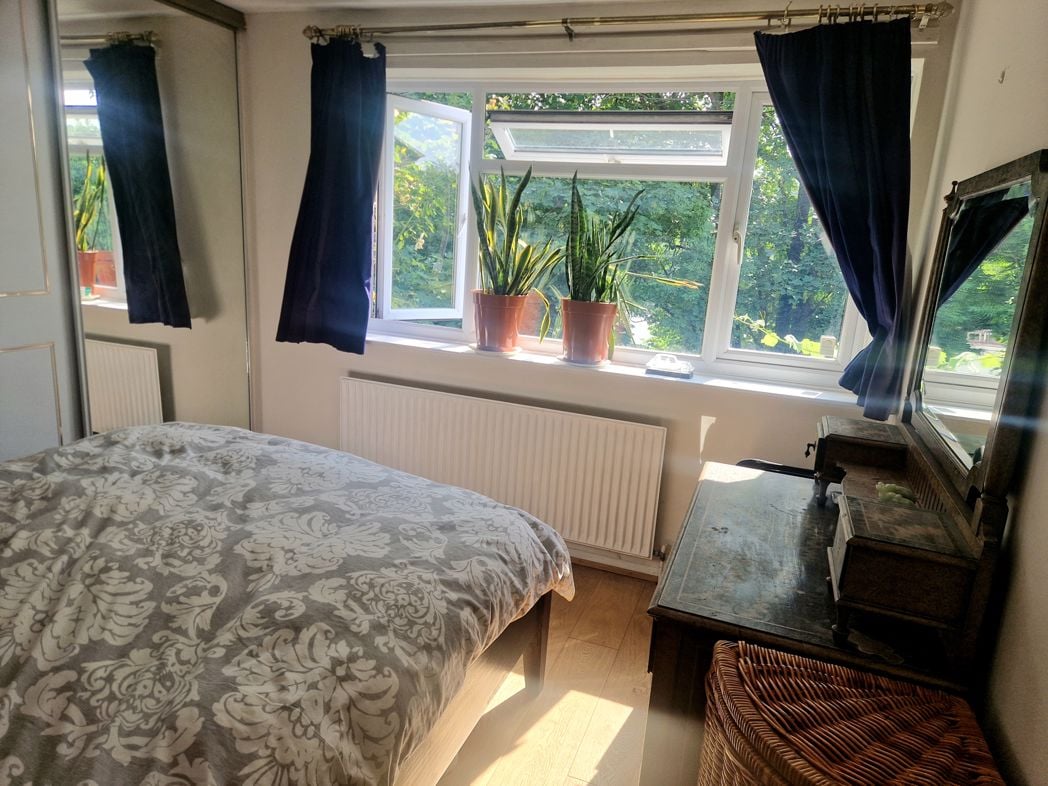 Property image 13 of 23